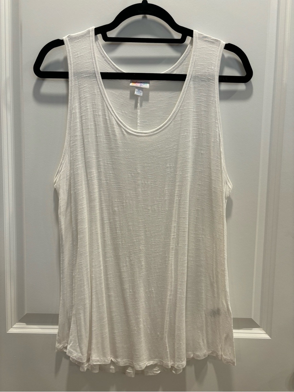 LuLaRoe Perfect Tank White Scoop Neck Swing Tank Top